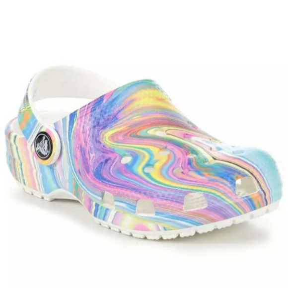 (New) Kid Crocs (kid size: C4) - Picture 2 of 3